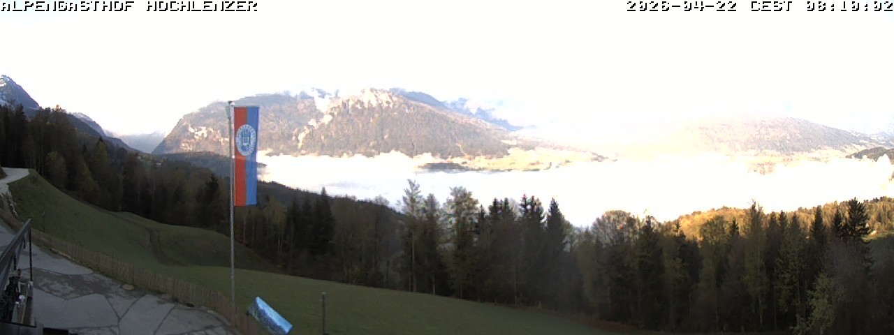 Archived image Webcam Schönau am Königssee - View Mountain Hut Hochlenzer
