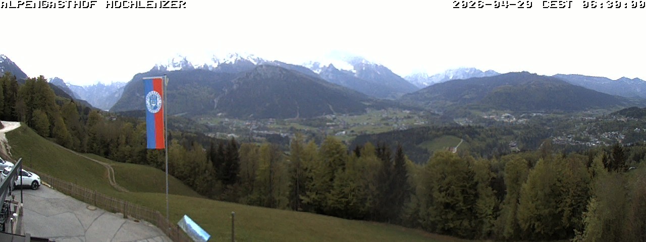 Archived image Webcam Schönau am Königssee - View Mountain Hut Hochlenzer