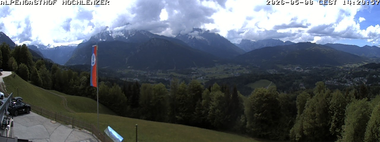 Archived image Webcam Schönau am Königssee - View Mountain Hut Hochlenzer