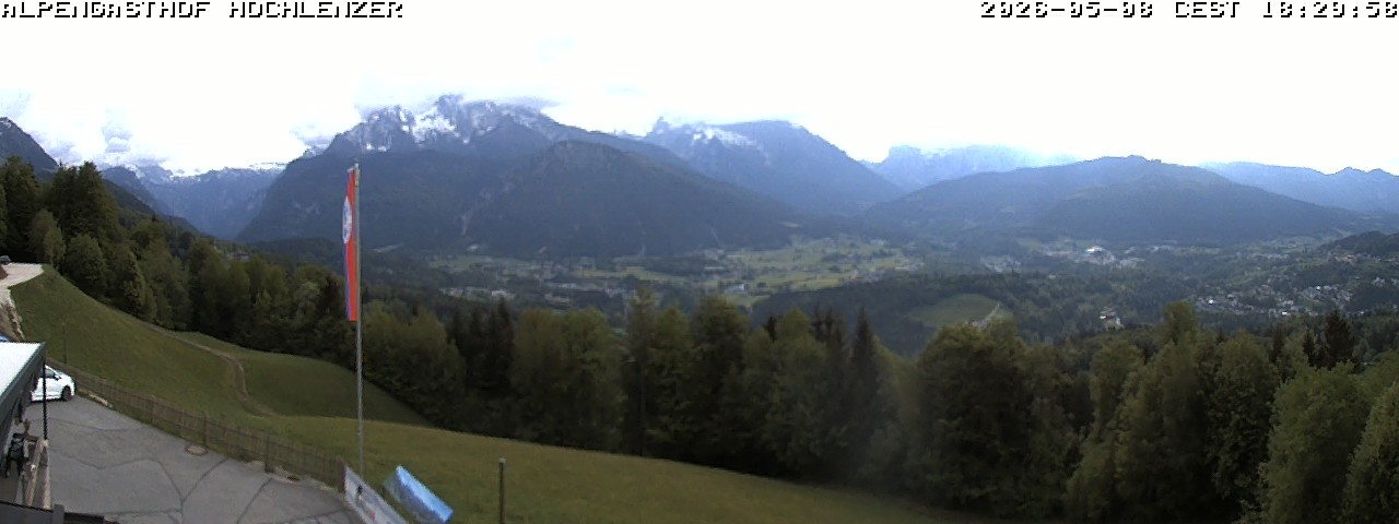 Archived image Webcam Schönau am Königssee - View Mountain Hut Hochlenzer
