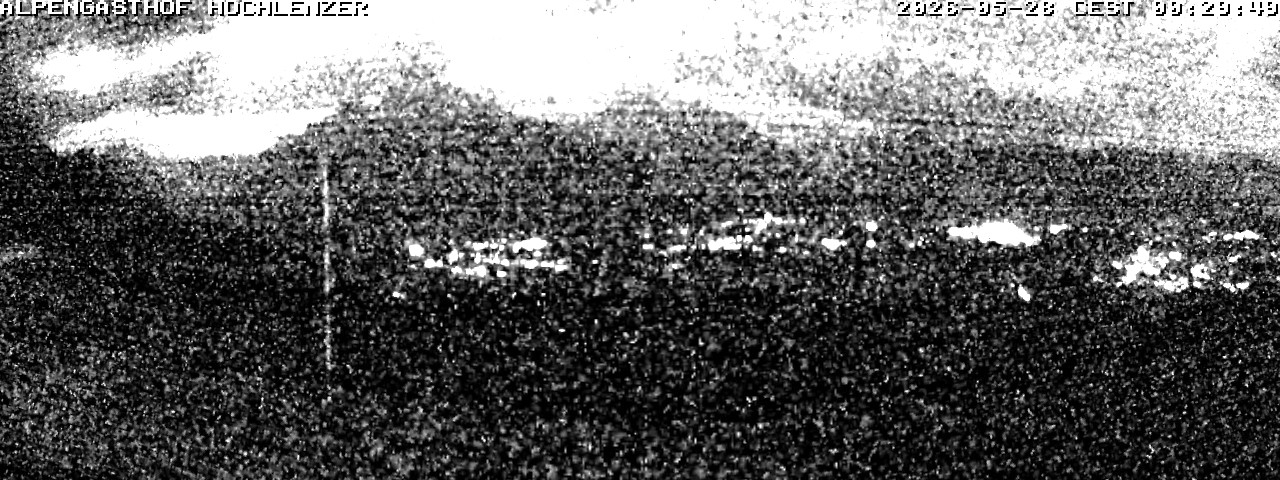 Archived image Webcam Schönau am Königssee - View Mountain Hut Hochlenzer