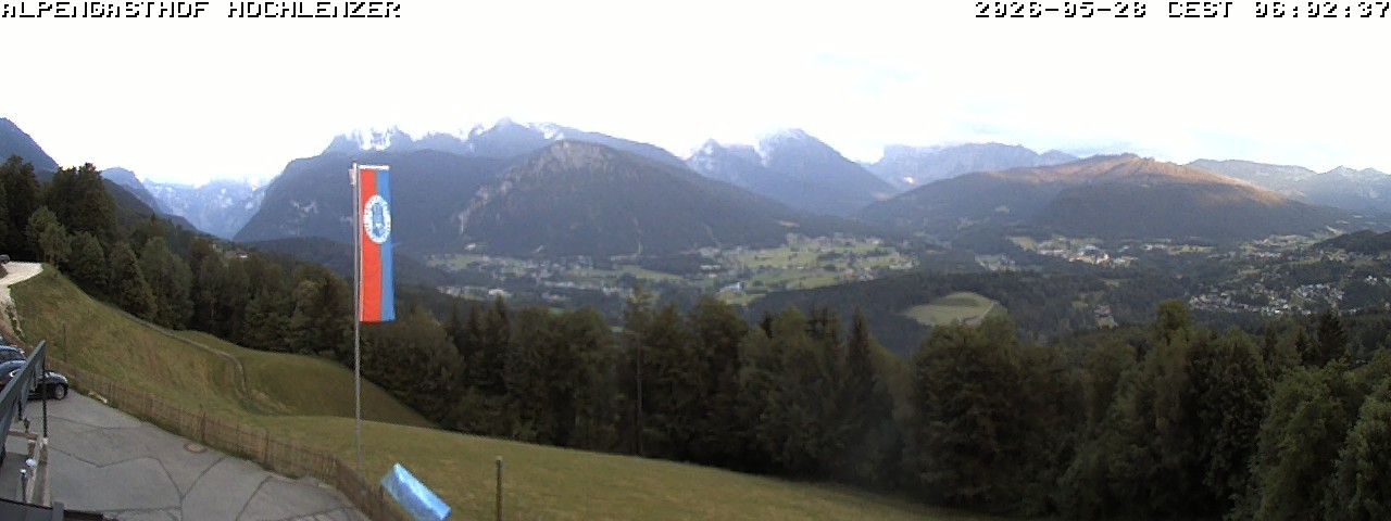 Archived image Webcam Schönau am Königssee - View Mountain Hut Hochlenzer