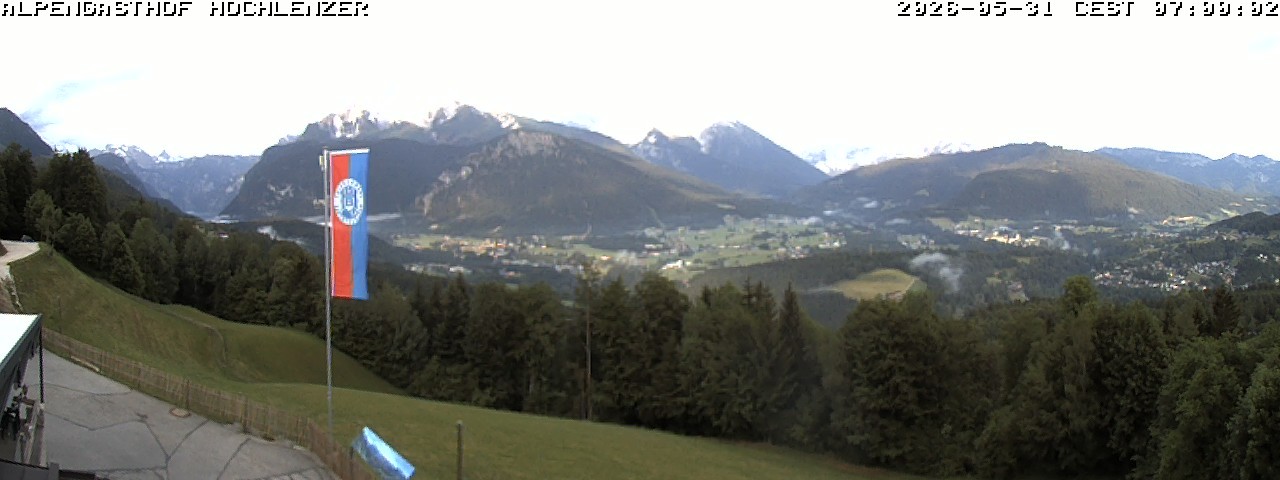 Archived image Webcam Schönau am Königssee - View Mountain Hut Hochlenzer