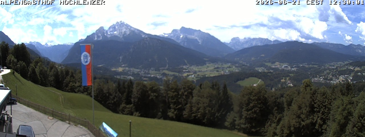 Archived image Webcam Schönau am Königssee - View Mountain Hut Hochlenzer