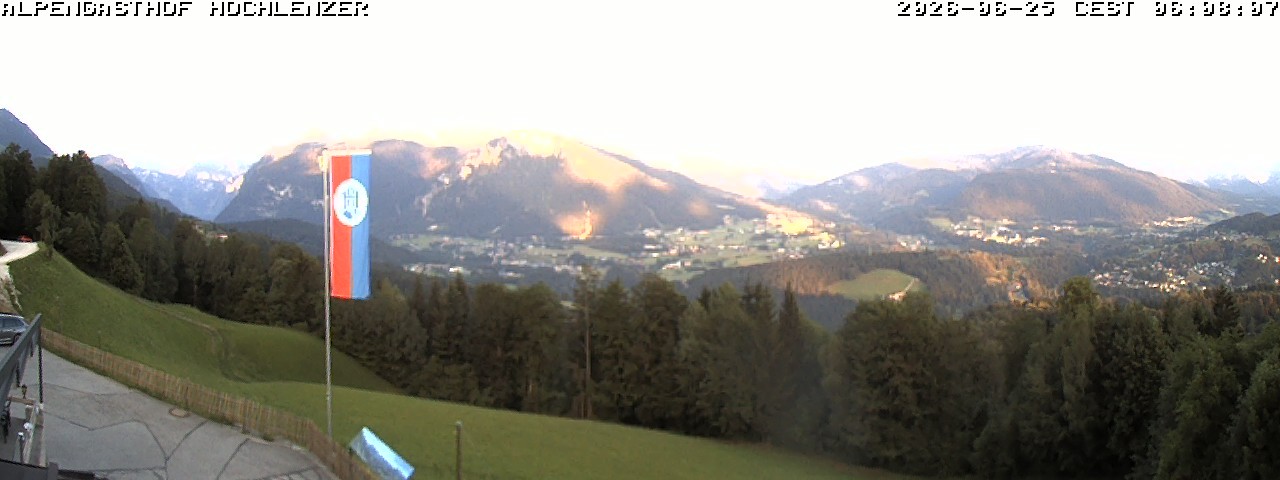 Archived image Webcam Schönau am Königssee - View Mountain Hut Hochlenzer