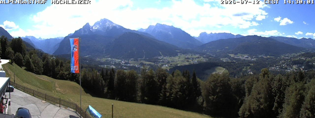 Archived image Webcam Schönau am Königssee - View Mountain Hut Hochlenzer