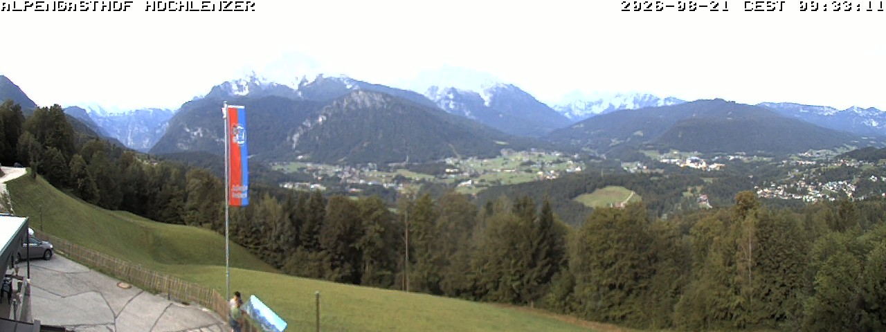 Archived image Webcam Schönau am Königssee - View Mountain Hut Hochlenzer