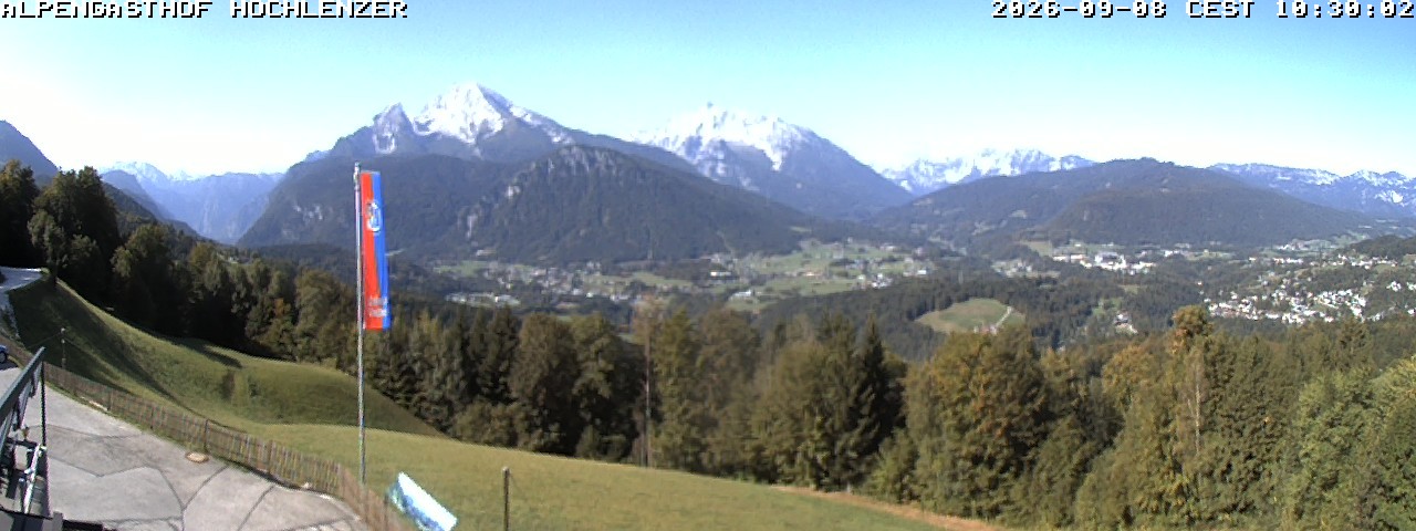 Archived image Webcam Schönau am Königssee - View Mountain Hut Hochlenzer