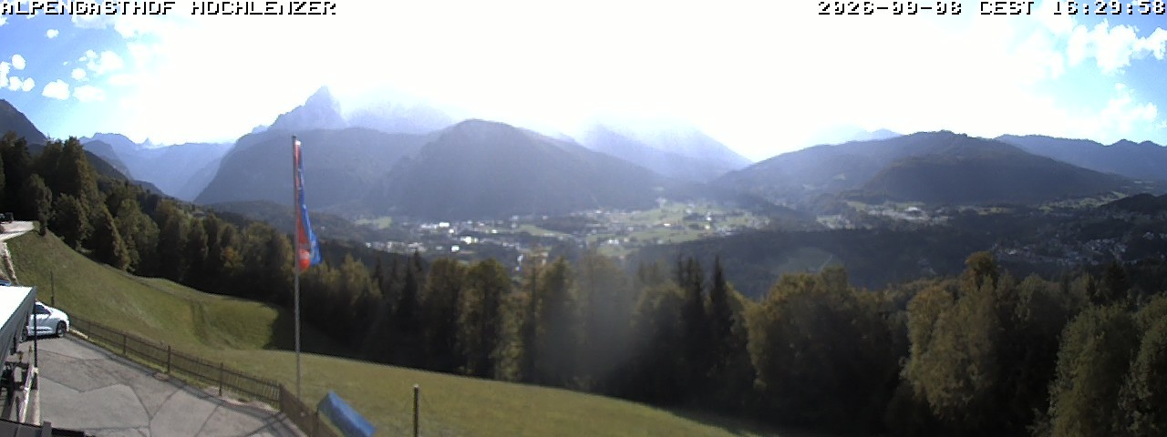 Archived image Webcam Schönau am Königssee - View Mountain Hut Hochlenzer