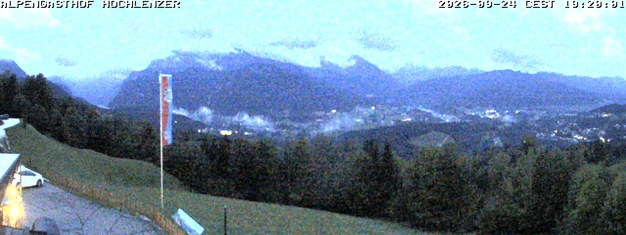 Archived image Webcam Schönau am Königssee - View Mountain Hut Hochlenzer