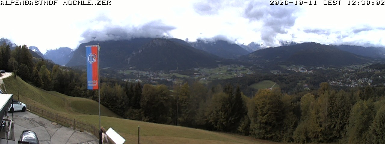 Archived image Webcam Schönau am Königssee - View Mountain Hut Hochlenzer