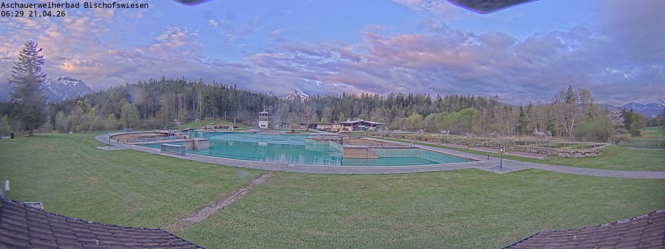 Archived image Webcam nature baths Aschauerweiher