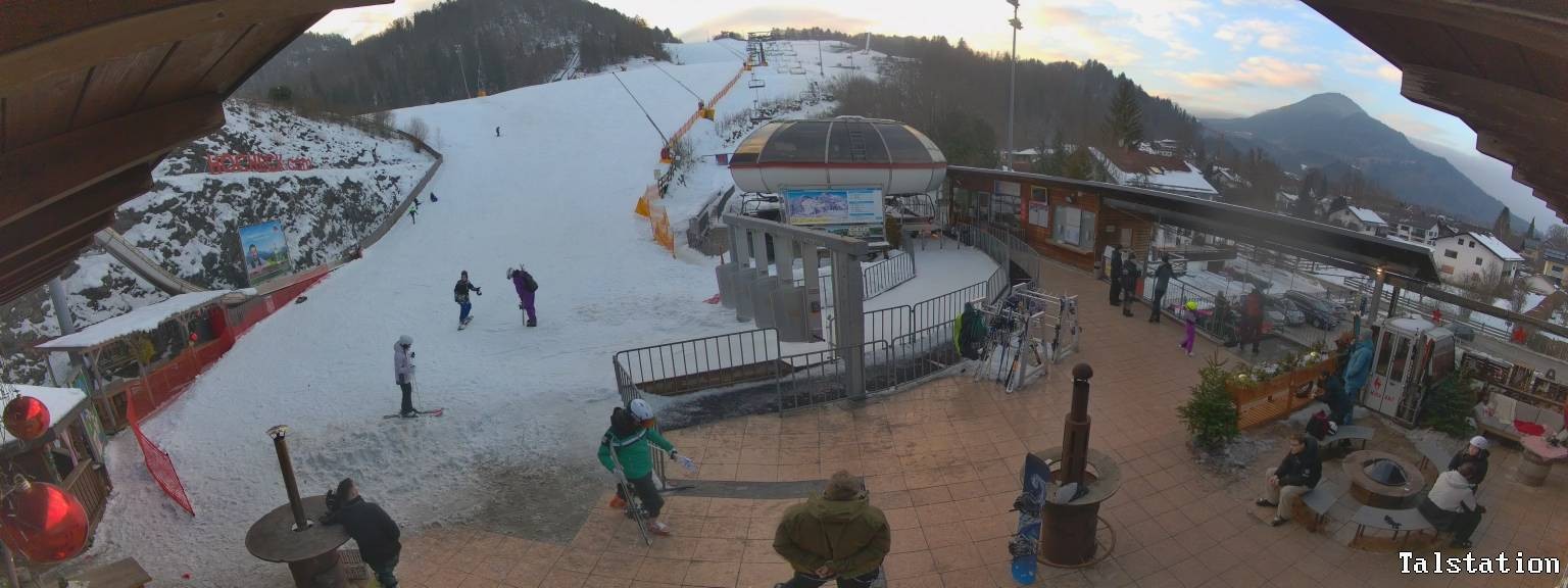 Archiv Foto Webcam Skigebiet Oberaudorf Hocheck: Talstation
