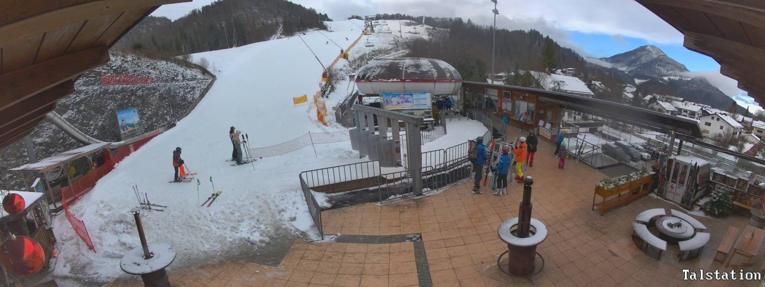 Archiv Foto Webcam Skigebiet Oberaudorf Hocheck: Talstation