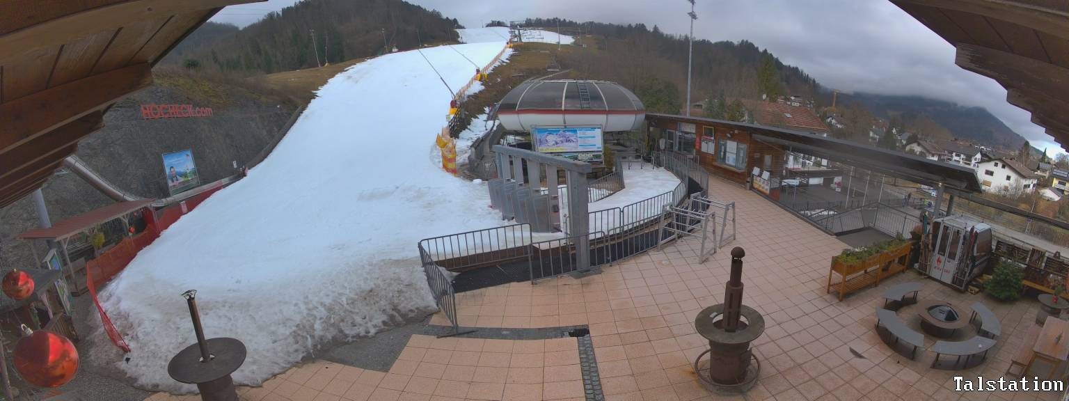 Archiv Foto Webcam Skigebiet Oberaudorf Hocheck: Talstation