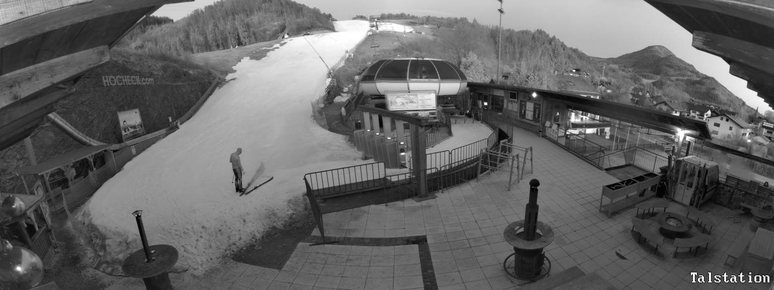 Archiv Foto Webcam Skigebiet Oberaudorf Hocheck: Talstation