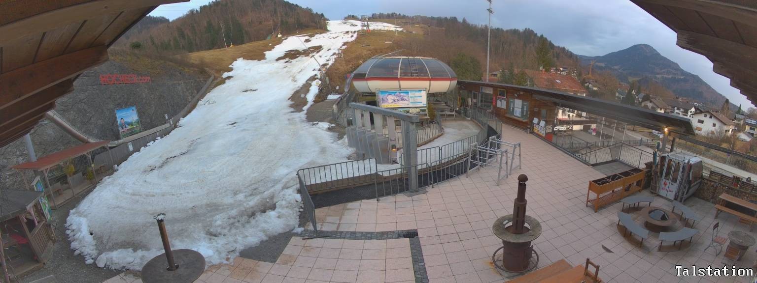 Archiv Foto Webcam Skigebiet Oberaudorf Hocheck: Talstation