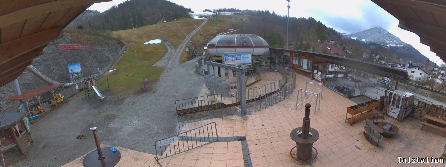 Archiv Foto Webcam Skigebiet Oberaudorf Hocheck: Talstation