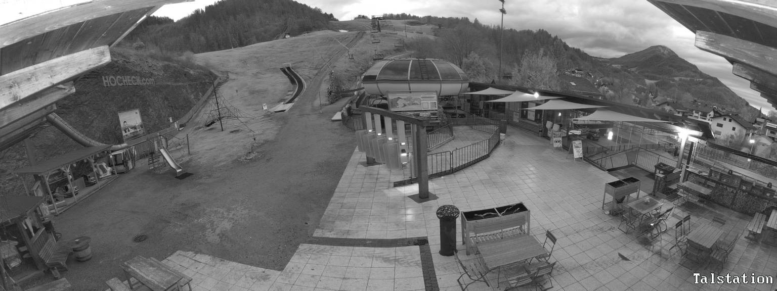 Archiv Foto Webcam Skigebiet Oberaudorf Hocheck: Talstation