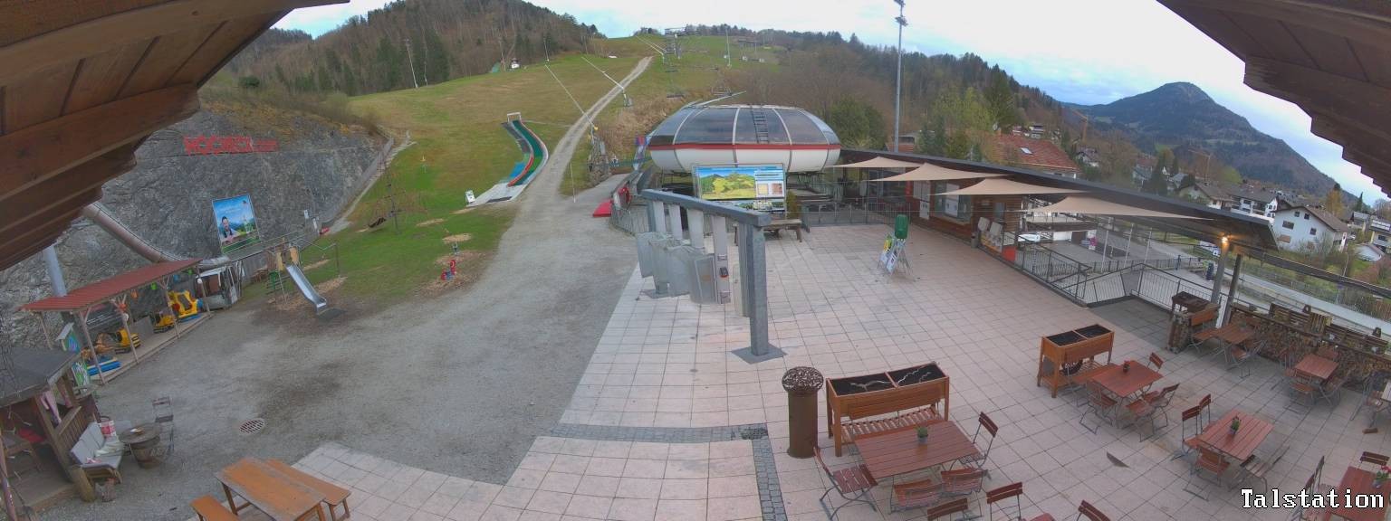 Archiv Foto Webcam Skigebiet Oberaudorf Hocheck: Talstation