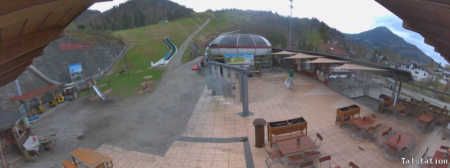 Archiv Foto Webcam Skigebiet Oberaudorf Hocheck: Talstation