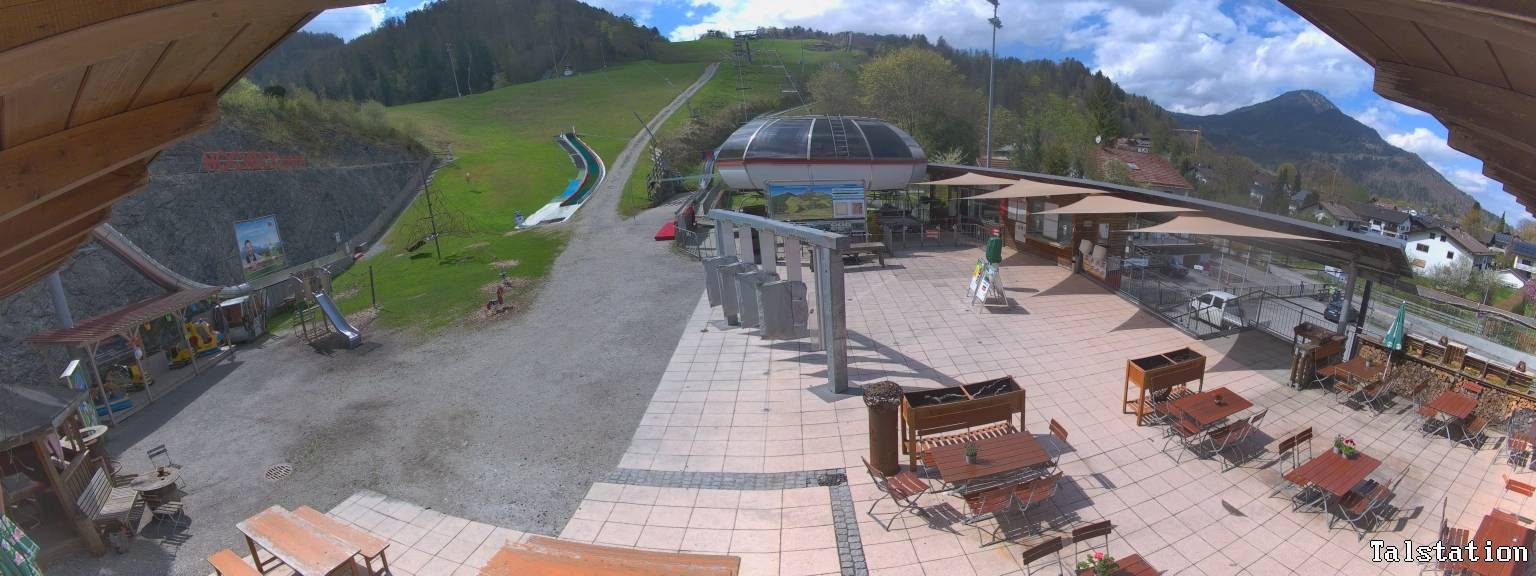 Archiv Foto Webcam Skigebiet Oberaudorf Hocheck: Talstation