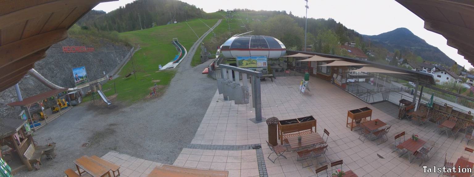 Archiv Foto Webcam Skigebiet Oberaudorf Hocheck: Talstation