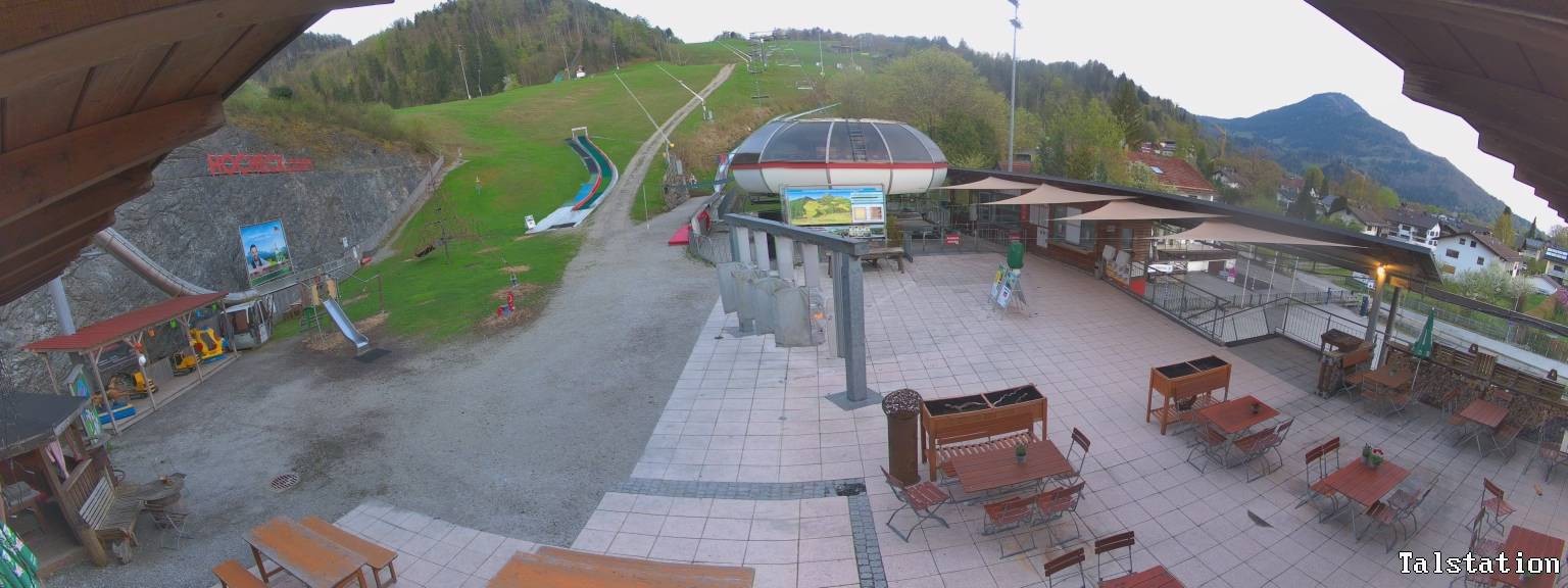 Archiv Foto Webcam Skigebiet Oberaudorf Hocheck: Talstation