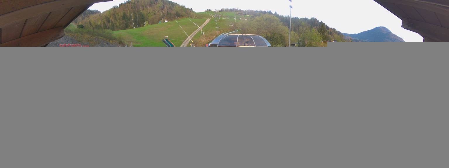 Archiv Foto Webcam Skigebiet Oberaudorf Hocheck: Talstation