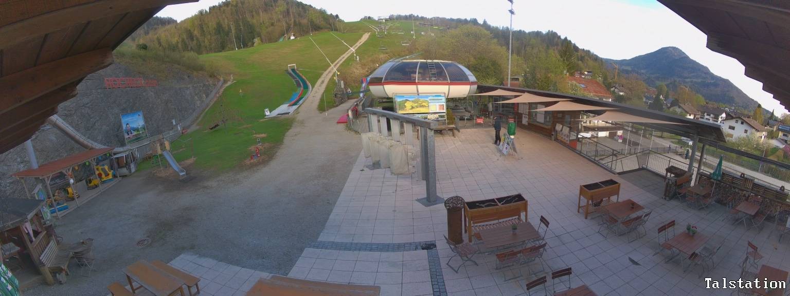Archiv Foto Webcam Skigebiet Oberaudorf Hocheck: Talstation
