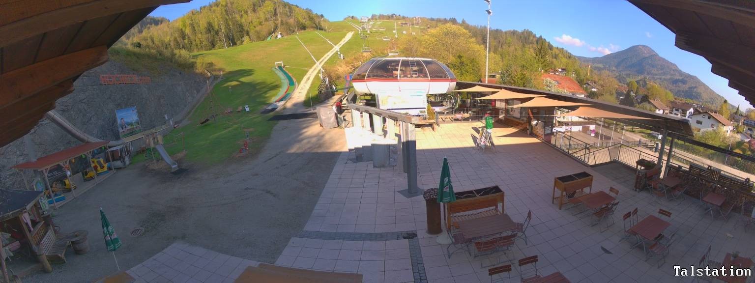 Archiv Foto Webcam Skigebiet Oberaudorf Hocheck: Talstation