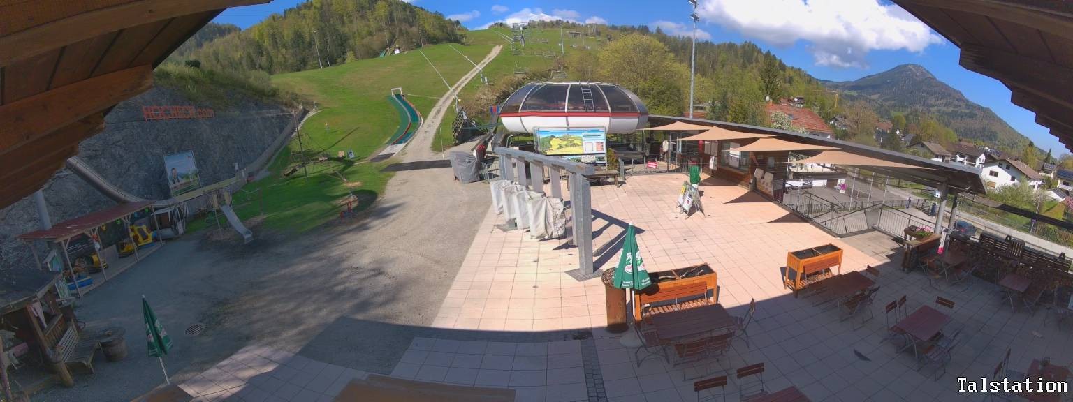 Archiv Foto Webcam Skigebiet Oberaudorf Hocheck: Talstation