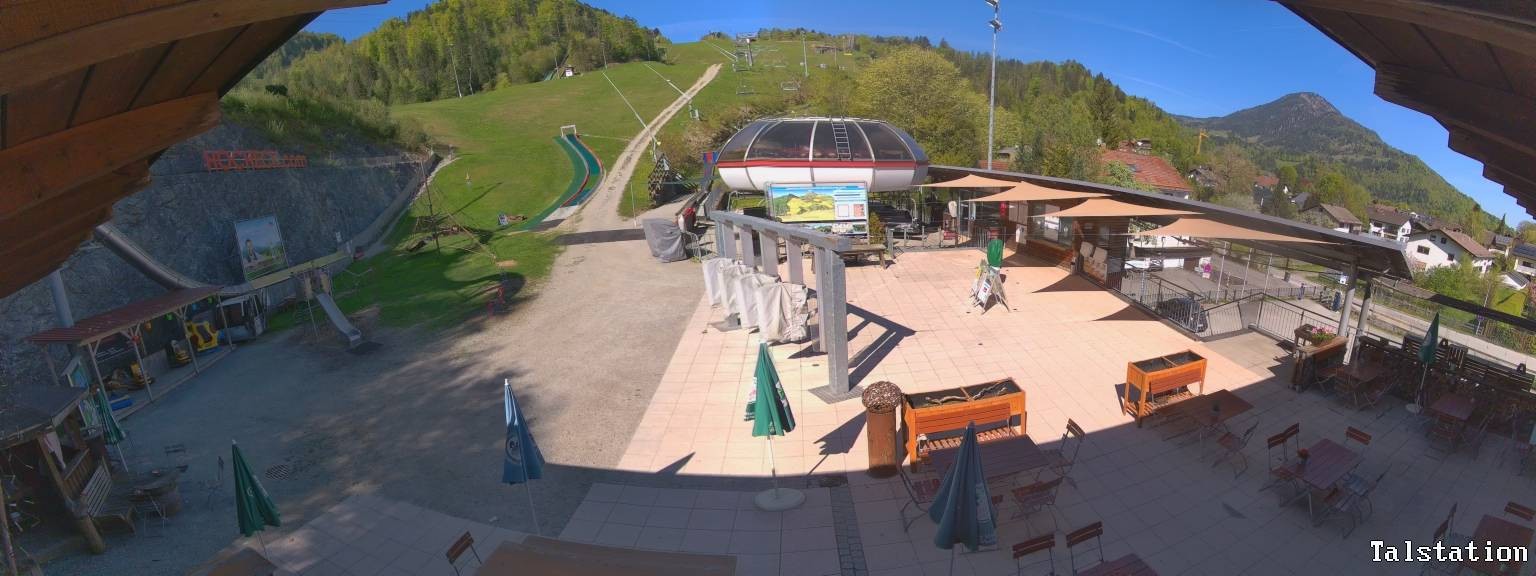 Archiv Foto Webcam Skigebiet Oberaudorf Hocheck: Talstation
