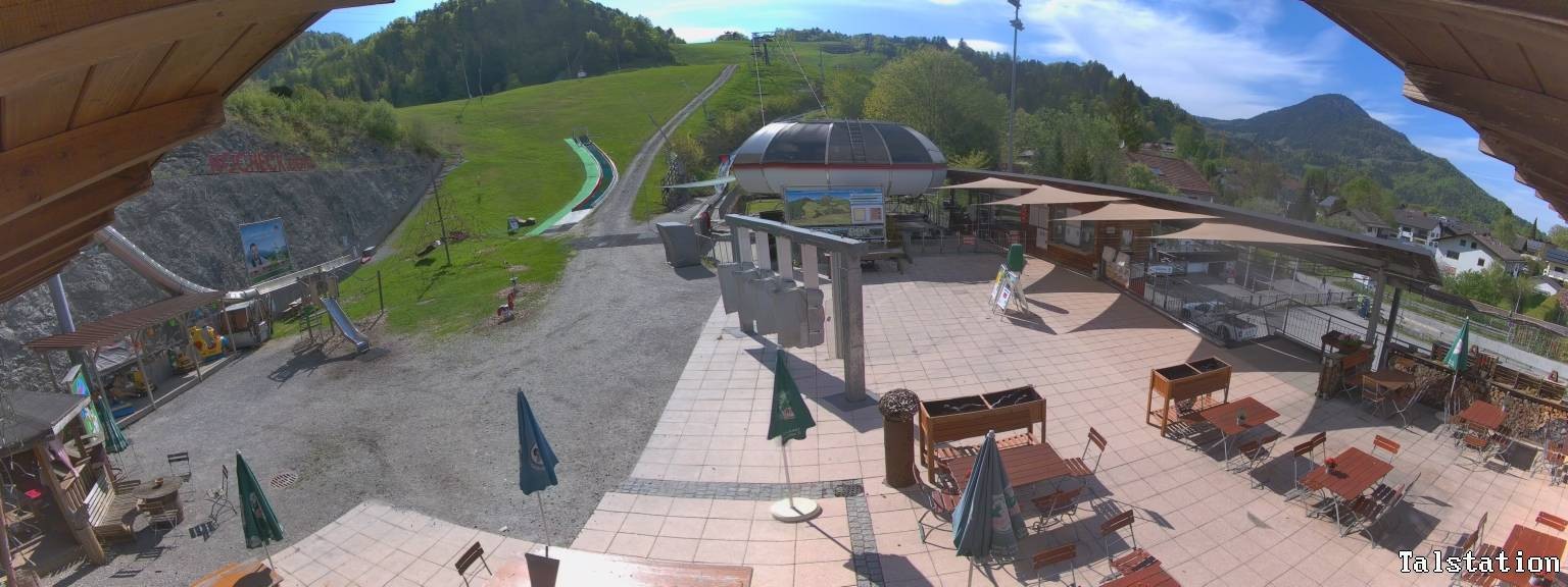 Archiv Foto Webcam Skigebiet Oberaudorf Hocheck: Talstation