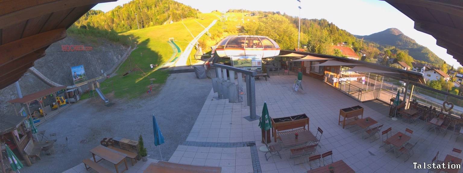 Archiv Foto Webcam Skigebiet Oberaudorf Hocheck: Talstation