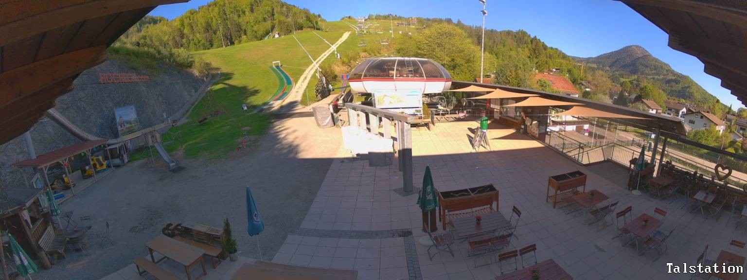 Archiv Foto Webcam Skigebiet Oberaudorf Hocheck: Talstation
