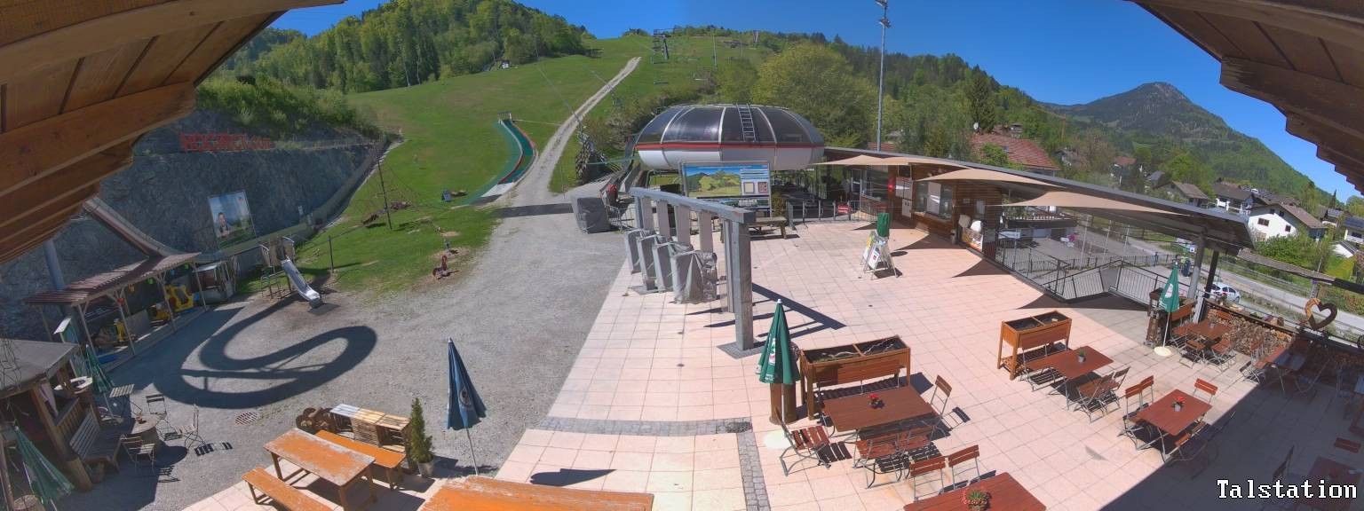 Archiv Foto Webcam Skigebiet Oberaudorf Hocheck: Talstation