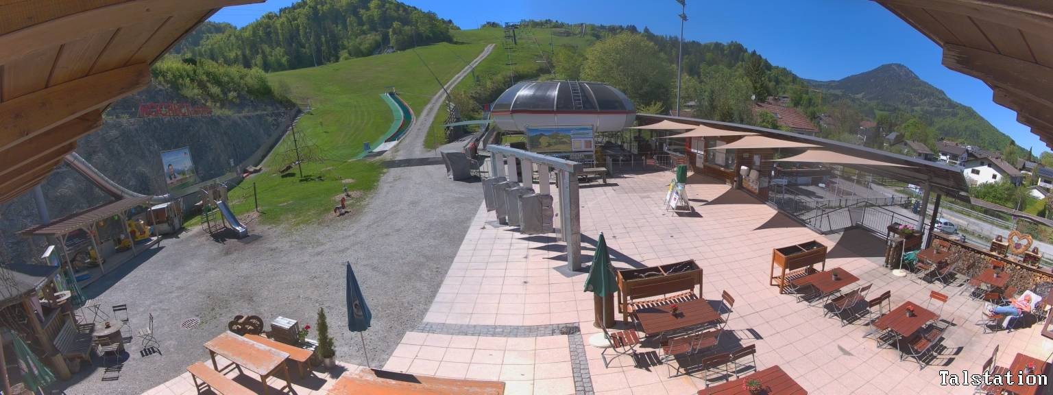 Archiv Foto Webcam Skigebiet Oberaudorf Hocheck: Talstation