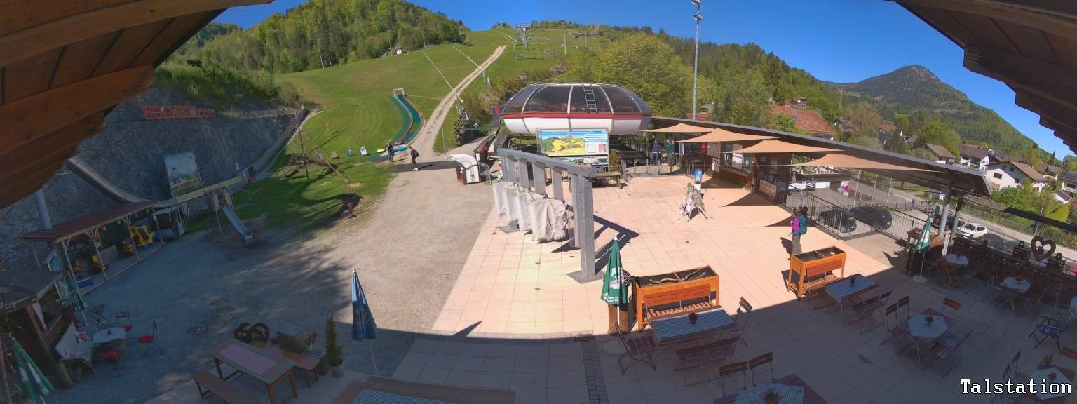 Archiv Foto Webcam Skigebiet Oberaudorf Hocheck: Talstation
