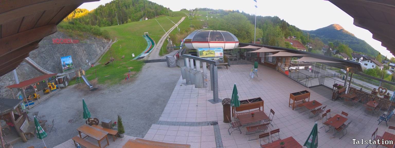 Archiv Foto Webcam Skigebiet Oberaudorf Hocheck: Talstation