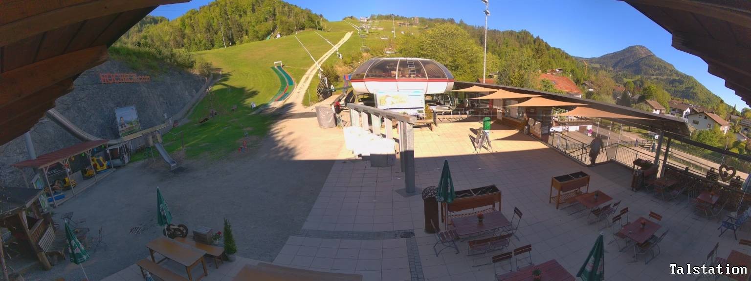 Archiv Foto Webcam Skigebiet Oberaudorf Hocheck: Talstation