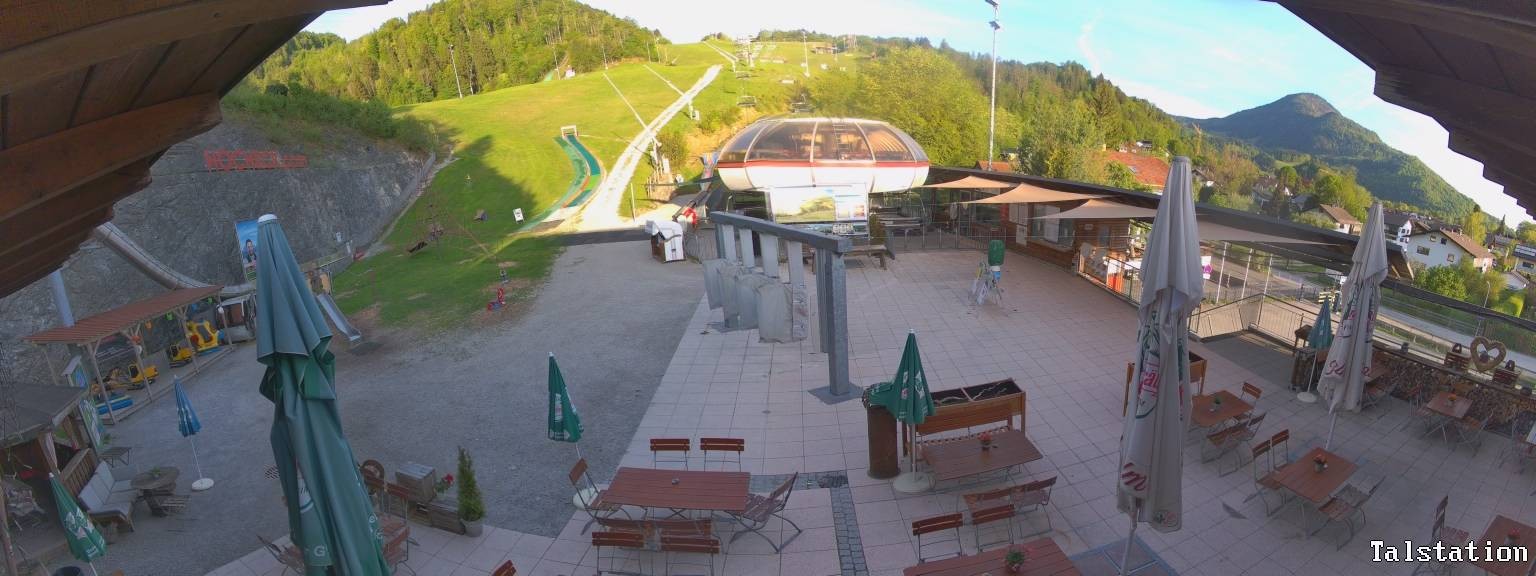 Archiv Foto Webcam Skigebiet Oberaudorf Hocheck: Talstation