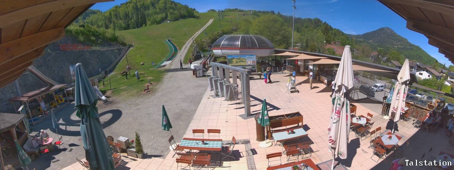 Archiv Foto Webcam Skigebiet Oberaudorf Hocheck: Talstation