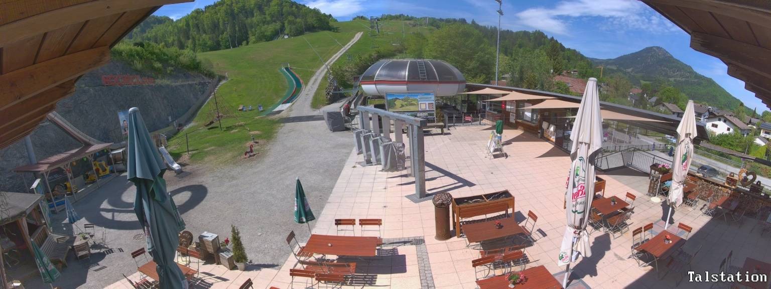 Archiv Foto Webcam Skigebiet Oberaudorf Hocheck: Talstation