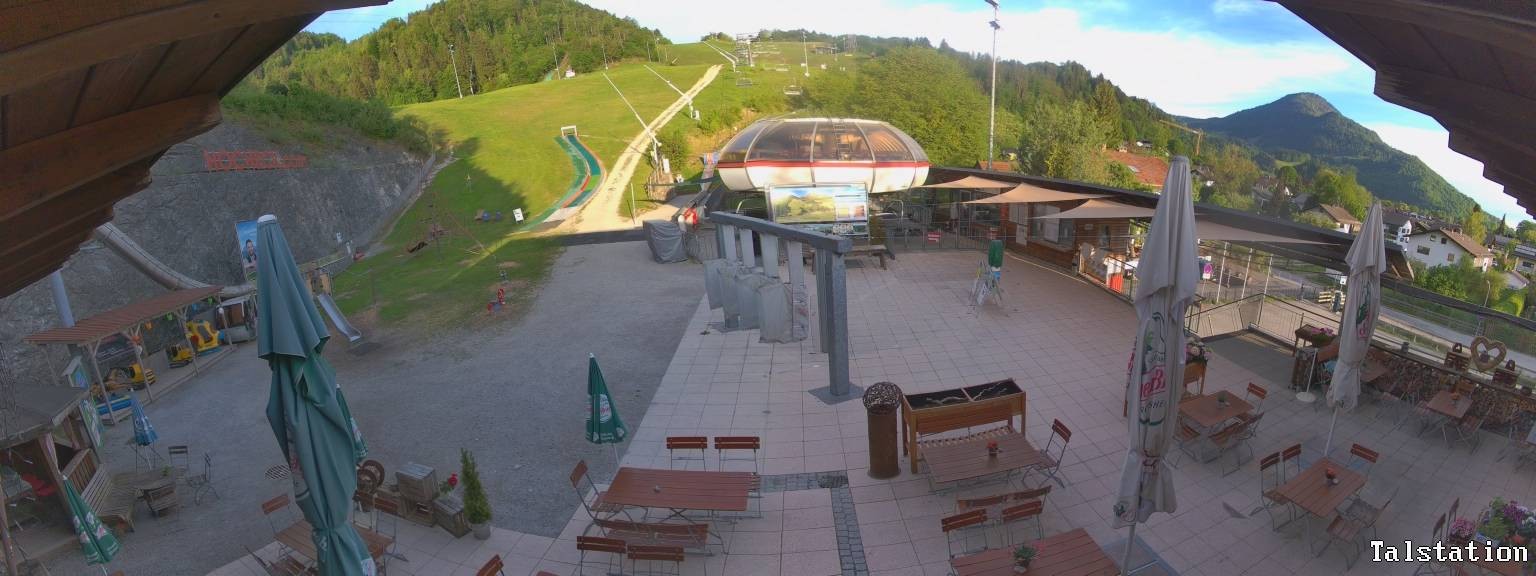 Archiv Foto Webcam Skigebiet Oberaudorf Hocheck: Talstation
