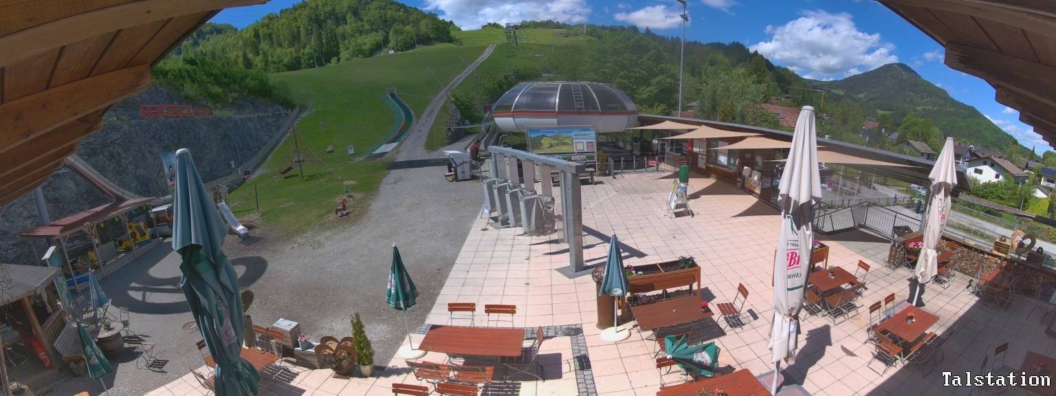 Archiv Foto Webcam Skigebiet Oberaudorf Hocheck: Talstation