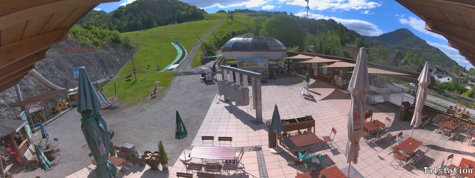 Archiv Foto Webcam Skigebiet Oberaudorf Hocheck: Talstation