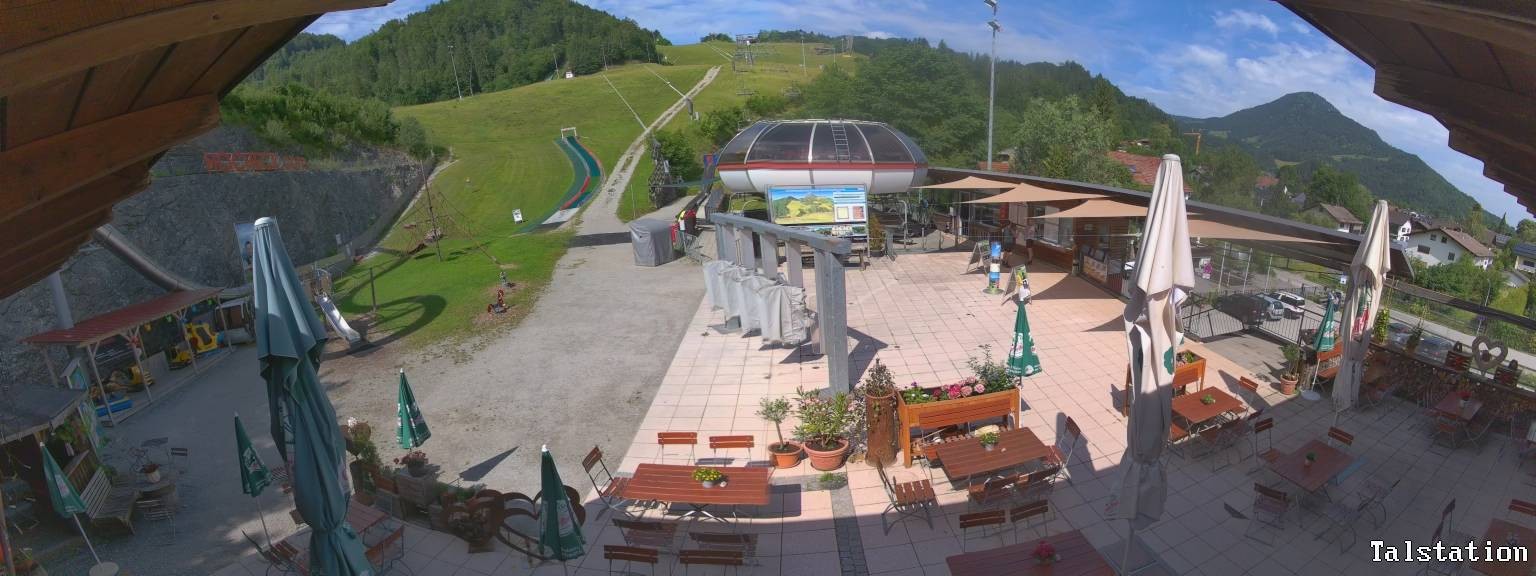 Archiv Foto Webcam Skigebiet Oberaudorf Hocheck: Talstation