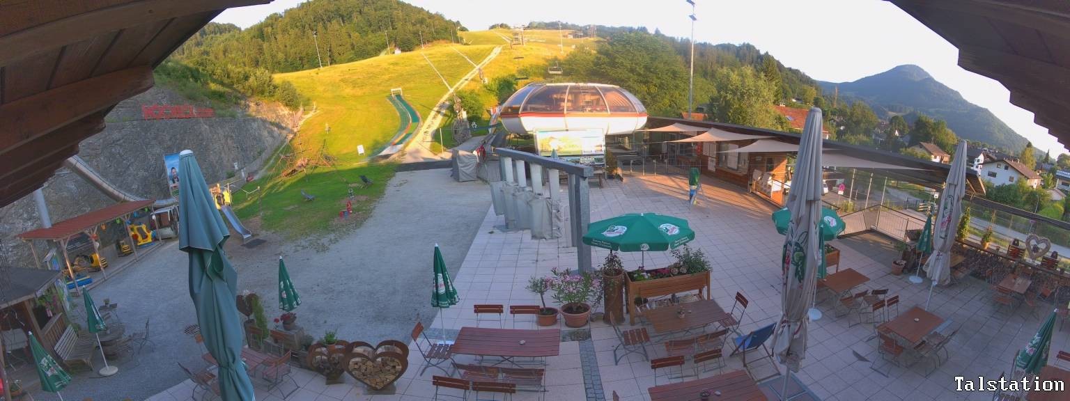 Archiv Foto Webcam Skigebiet Oberaudorf Hocheck: Talstation