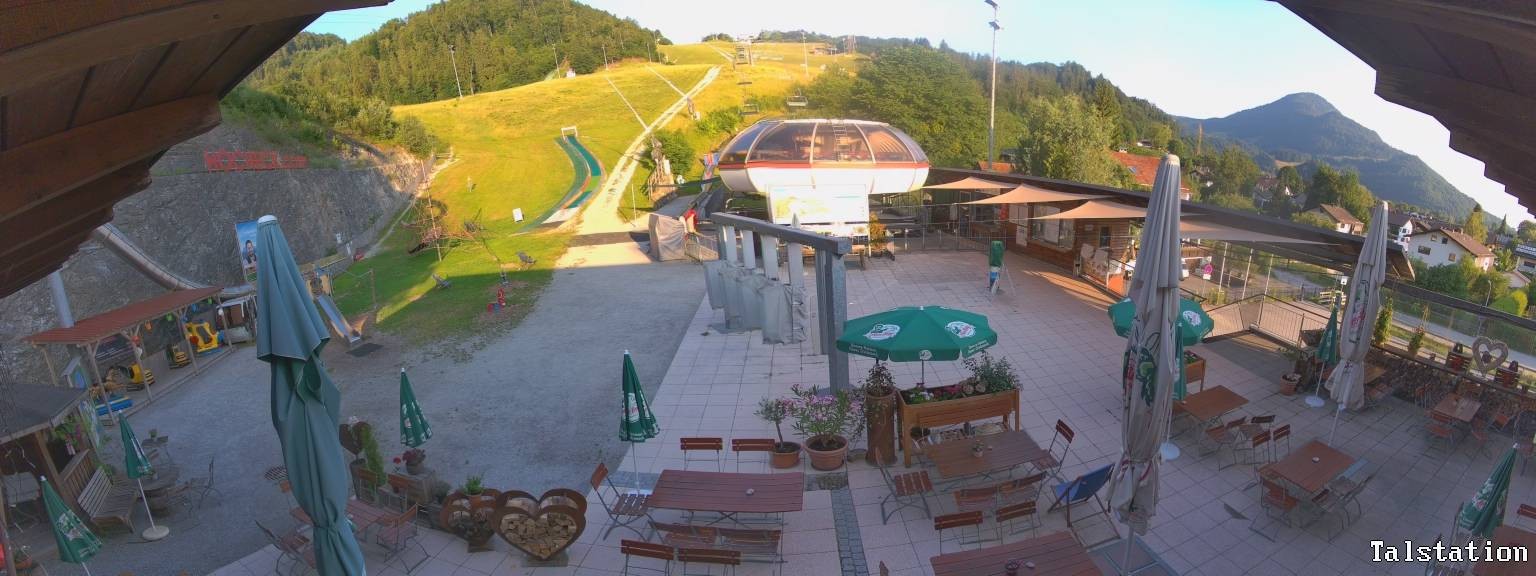 Archiv Foto Webcam Skigebiet Oberaudorf Hocheck: Talstation